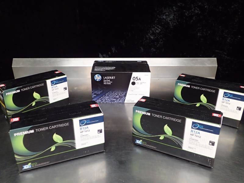 lot 1082 image: Lot of Printer Toner