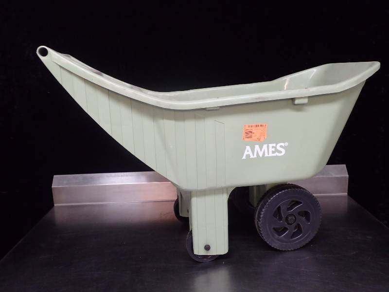 lot 1093 image: Ames Plastic Wheel Borrow