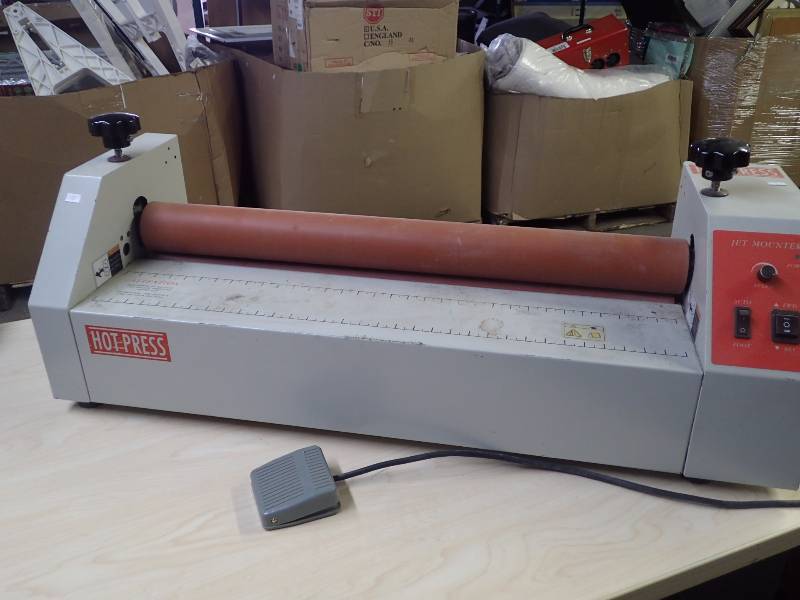 lot 1159 image: Hot Press Cold Laminator