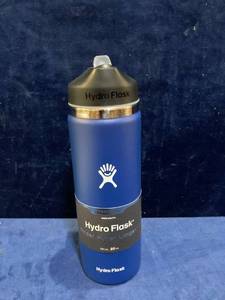 lot 35504 image: 20 oz STAINLESS HYDRO FLASK WIDEMOUTH BLUE
