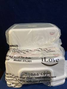 lot 35555 image: ILOVE TOILET STEP STOOL