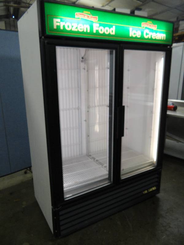 lot 2273 image: True Double Door Reach in Glass Front Display Freezer