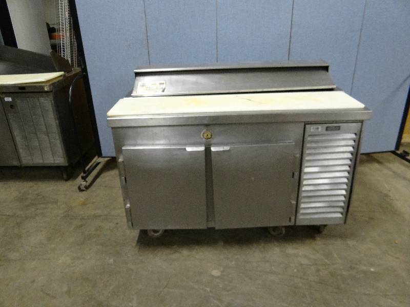 lot 2278 image: Kairak Commercial 55Sandwich Prep Station on Casters