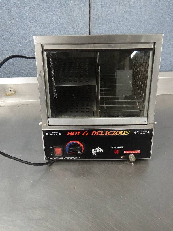 lot 2294 image: Star HotdogBun Steamer Merchandiser