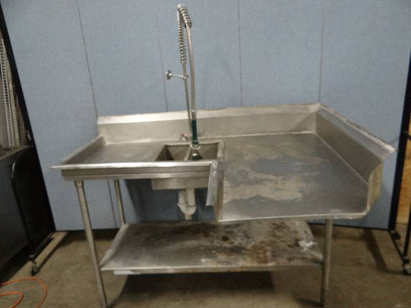 lot 2311 image: All Stainless Dirty Side Corner Dish Line w Pre Rinse Sprayer and Sink Filter Screen on Legs