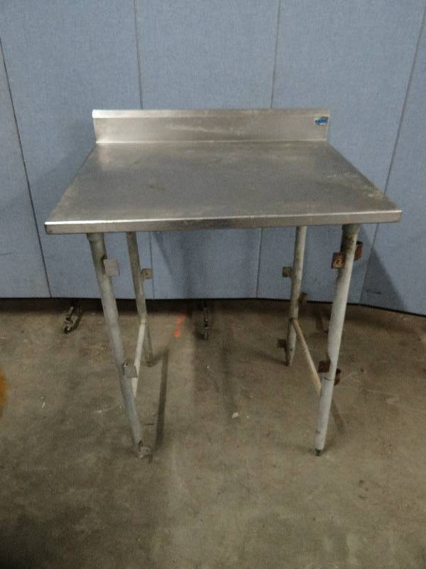 lot 2319 image: Stainless Work Top Table w Galvanized Undershelf
