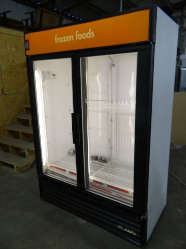 lot 2356 image: True 2 Door Glass Front Display Freezer