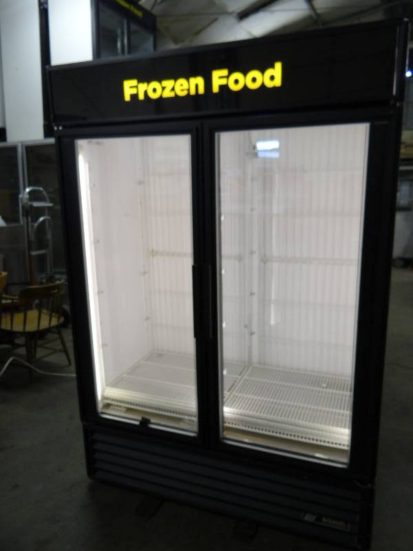lot 2358 image: True 2 Door Glass Front Display Freezer