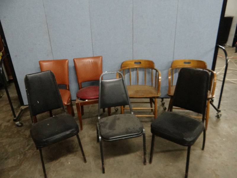 lot 2360 image: Large Assortment of Seating Chairs