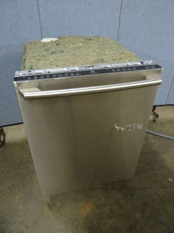 lot 2373 image: Electrolux Stainless 3 Rack Dishwasher