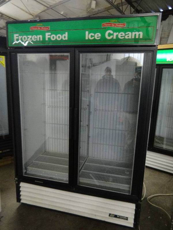 lot 2384 image: True 2 Door Glass Front Display Freezer
