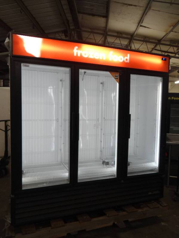 lot 2391 image: True 3 Door Glass Front Display Freezer With Casters