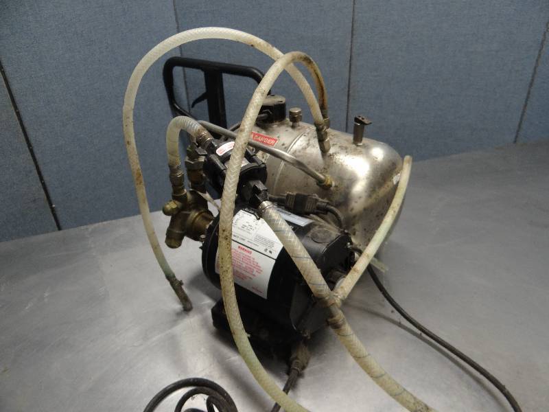 lot 2416 image: McCanns Carbonater Pump