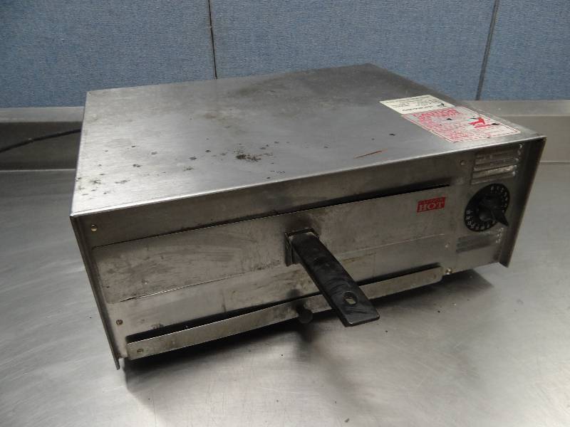 lot 2433 image: Wisco Countertop Pizza Oven
