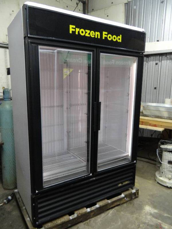 lot 2461 image: True 2 Door Glass Front Display Cooler