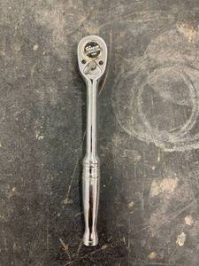 lot 4363 image: snap on 38 ratchet