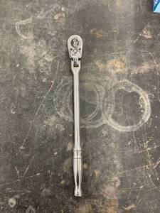 lot 4364 image: snap on 38 swivel head ratchet