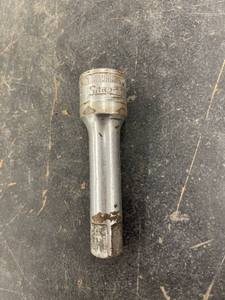 lot 4367 image: snap on 12 drive extension