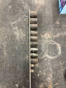 lot 4372 image: craftsman 12 drive impact sockets