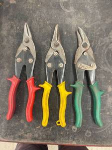 lot 4417 image: MAC tin snips