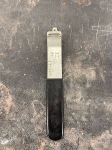 lot 4453 image: blue point windshield wiper removal & installation tool
