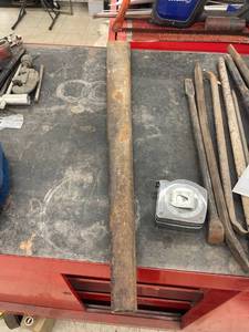 lot 4473 image: 29 inch cheater handle