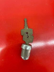 lot 4513 image: snap on tool box lock & keys