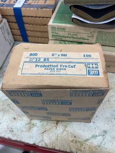 lot 4533 image: 80 grit 6 inch paper