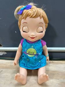 lot 41919 image: Hasbro Baby Alive Doll with Some Accessories