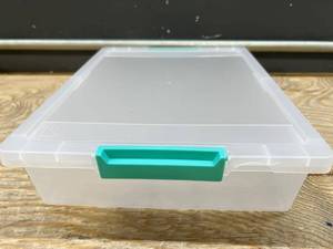 lot 58915 image: Iris Clear Plastic Storage Containers 14x10.5, 4 Boxes3 Lids