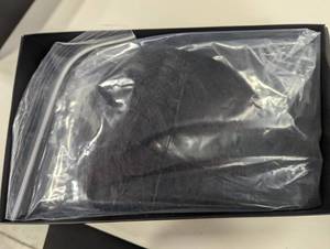 lot 211 image: Lisagao Synthetic Lace Front Wig 613 1B