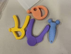 lot 274 image: 4pc Teething Toys for Babies