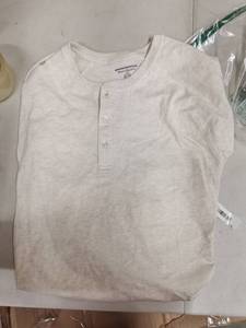 lot 908 image: AMAZON Essentials Regular Large Long Sleeve &nbspShirt (Tan)