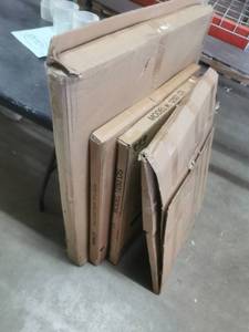 lot 1164 image: 4 Pack Of Miscellaneous Safety Gates