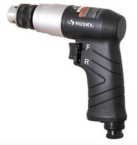 lot 653 image: Husky 38 in. Keyed Chuck Reversible Drill