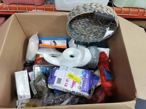 lot 2577 image: Box Of Fun BabyKid Items