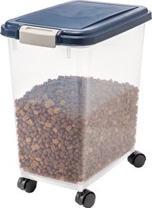 lot 3603 image: IRIS Airtight Pet Food Container