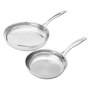 lot 58424 image: Amazon Basics Oven Safe Riveted Handle Frying Pan, Silver  (2pcs)