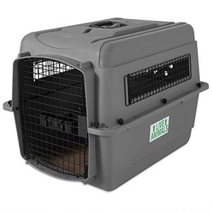 lot 69432 image: Petmate Sky Kennel Pet Carrier, 28 Inch