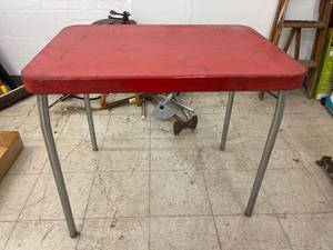 lot 5418 image: red metal folding table