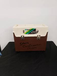lot 5705 image: file storage container
