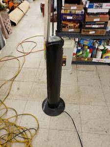 lot 5749 image: living solutions tower fan works