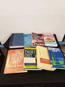 lot 5787 image: lot of dietdiabetic cookbooks
