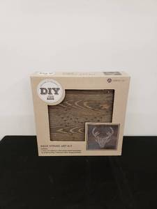 lot 5790 image: Deer String Art Kit NIB factory sealed