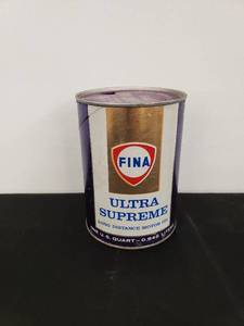 lot 5869 image: old Fina oil can