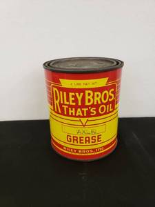 lot 5871 image: Riley Bros axle grease can feels full