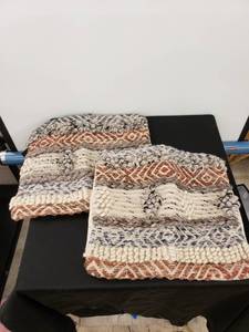 lot 5887 image: pair square 16 pillow covers