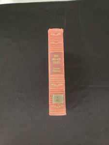 lot 5952 image: The Oregon Trail Book