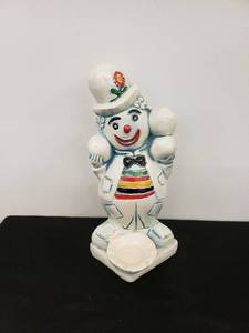 lot 5961 image: old clown bank