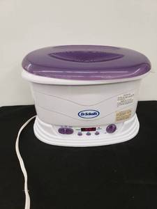 lot 5984 image: dr. Scholls paraffin wax works